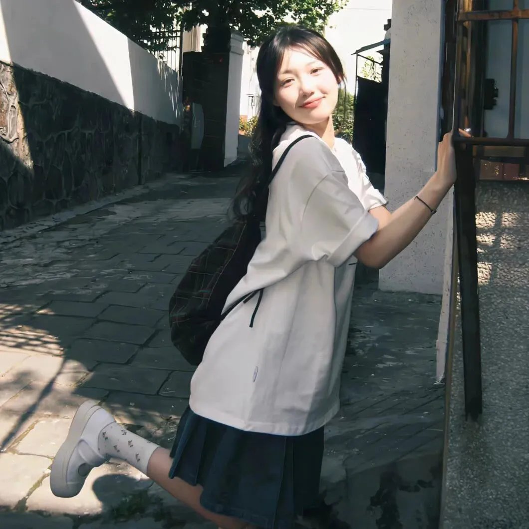 小小查立大功